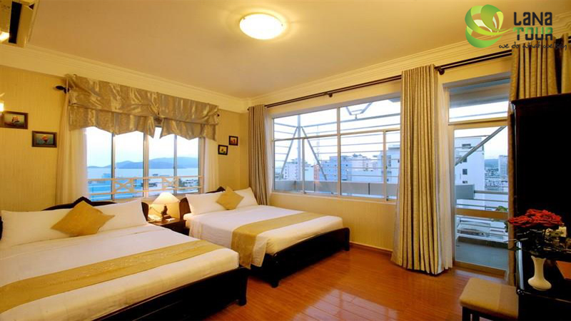 THE LIGHT 2 HOTEL 3*
